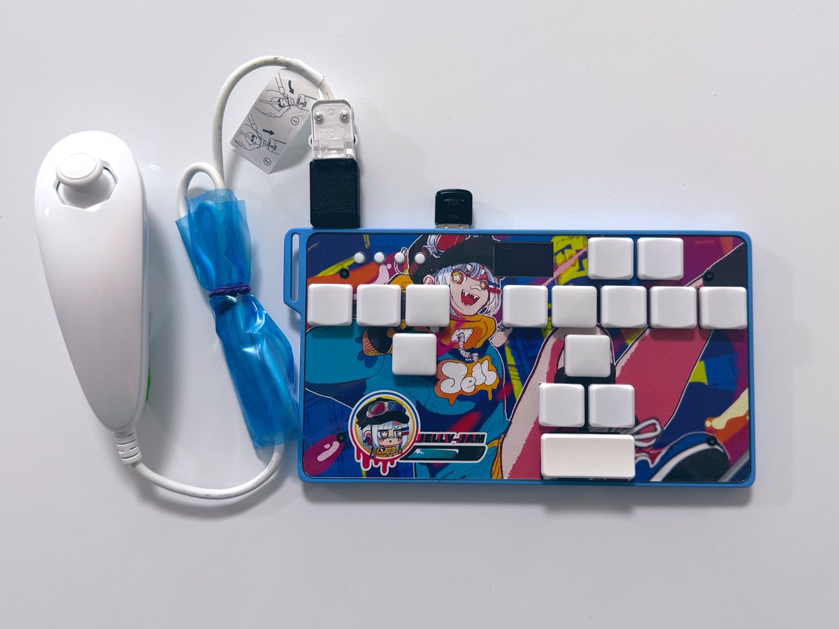 ぽめ様 ぽ*め様 THE MONSTERS Big into energy 【HAPPI