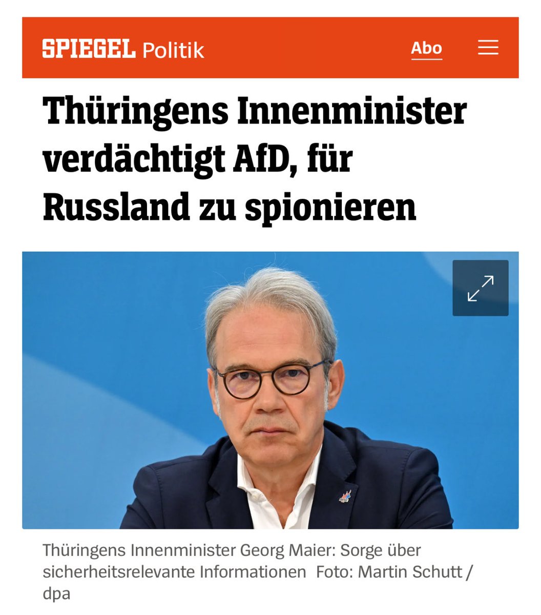 Wer im Glashaus sitzt!

Ausgerechnet die SPD, die einen DDR Spion im Kanzleramt sitzen hatte, weswegen Willy Brandt zurücktreten musste und einen Abgeordneten Wienand, der eine Bundestagswahl kaufte.

Neben Guillaume und fallen mir weitere SPD-Spione ein:
Ernst Faber, Gerhard