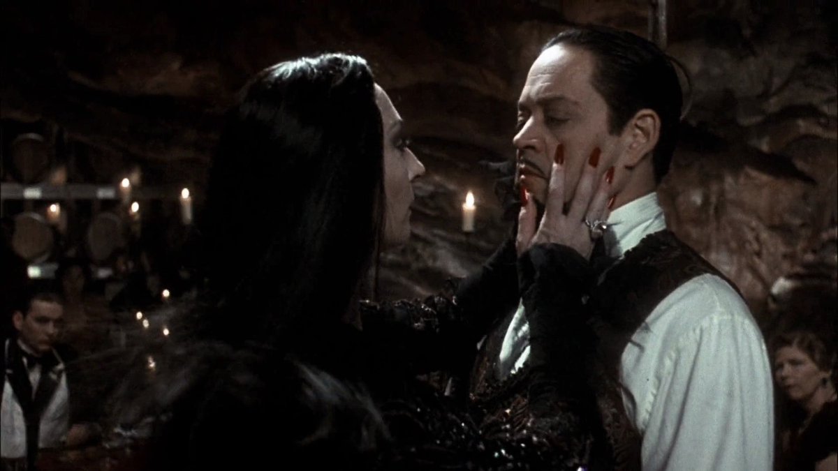 addams family values (1993) is a perfect movie