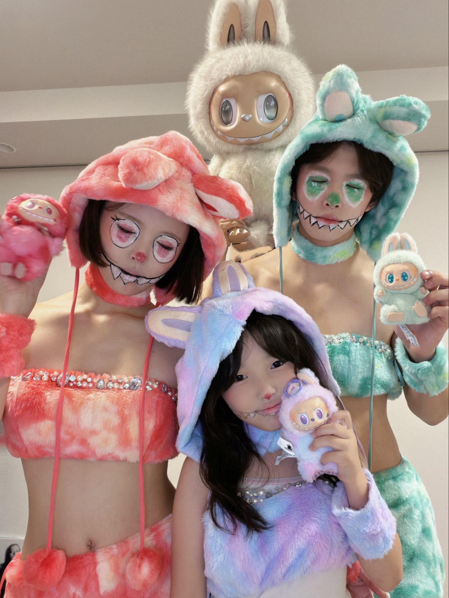 ラブブ - Search / X