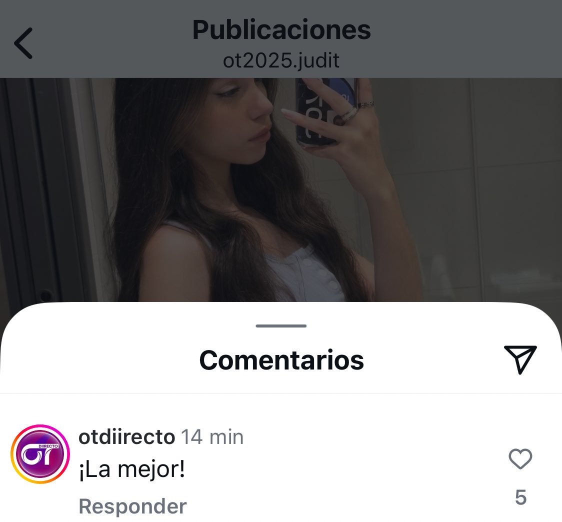 ninyatani's tweet photo. este pavo estuvo subiendo clips recortados de los 4 para dejarlos mal y ahora se atreve a comentarle ññññ https://t.co/7sYySVLzsy