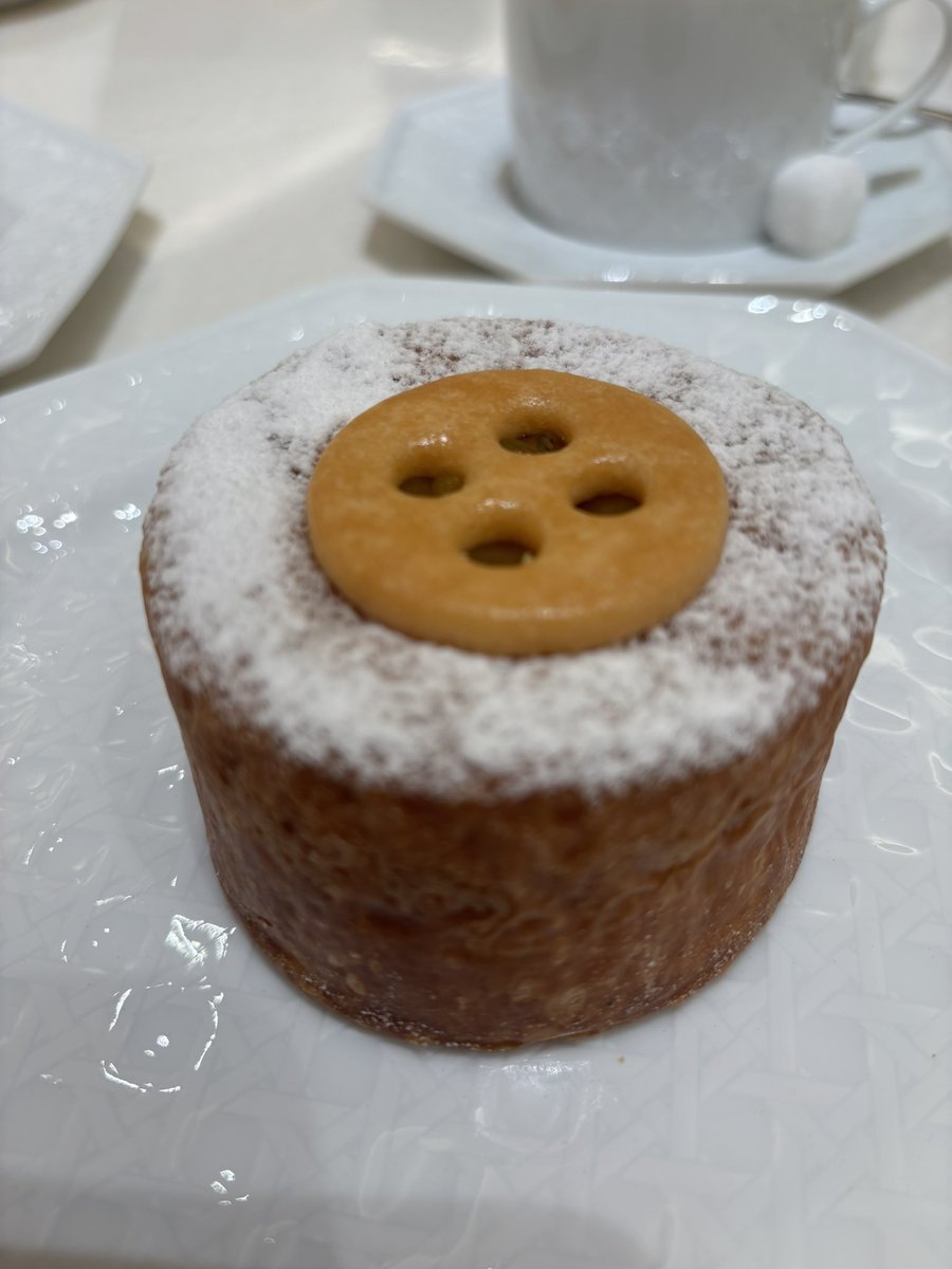 DIORカフェで、
カフェタイム💕