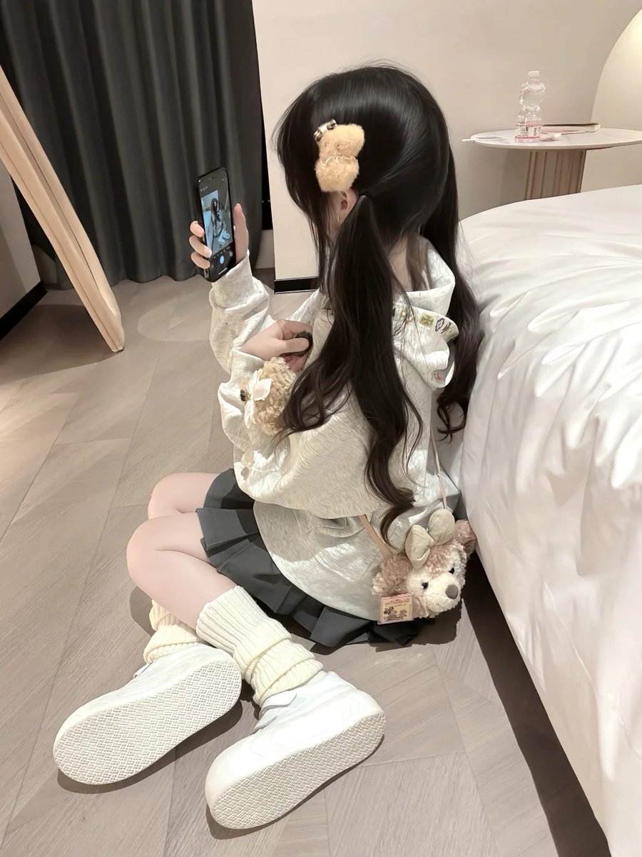 chris3896047's tweet photo. 奶呼呼的妮妮૮˵>ㅿ<˵ა #萝莉 https://t.co/dxHQEz1jst