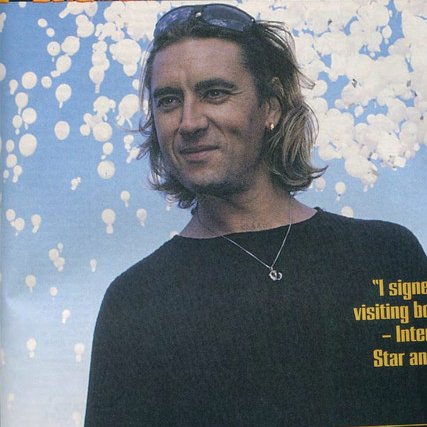 The Mighty #JoeElliott of #DefLeppard. 

Where and When?