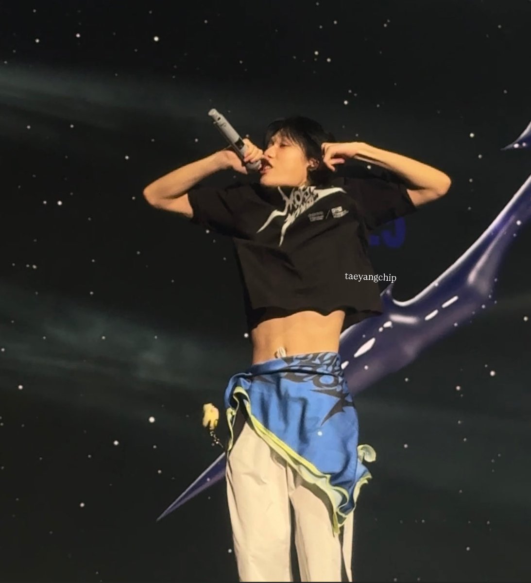 p1h_jiunggg's tweet image. JONGSEOB WHAT THE ACTUAL FUCK.