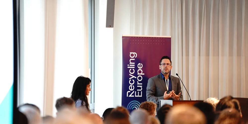 La organización <a href="/recyclingeurope/">recyclingeurope</a>  (antes EuRIC) anuncia la 8ª Conferencia Europea del Reciclaje: Madrid será el epicentro del debate sobre circularidad y la crisis del textil, el 10 de junio de 2026.
edicionessibila.com/recycling-euro…