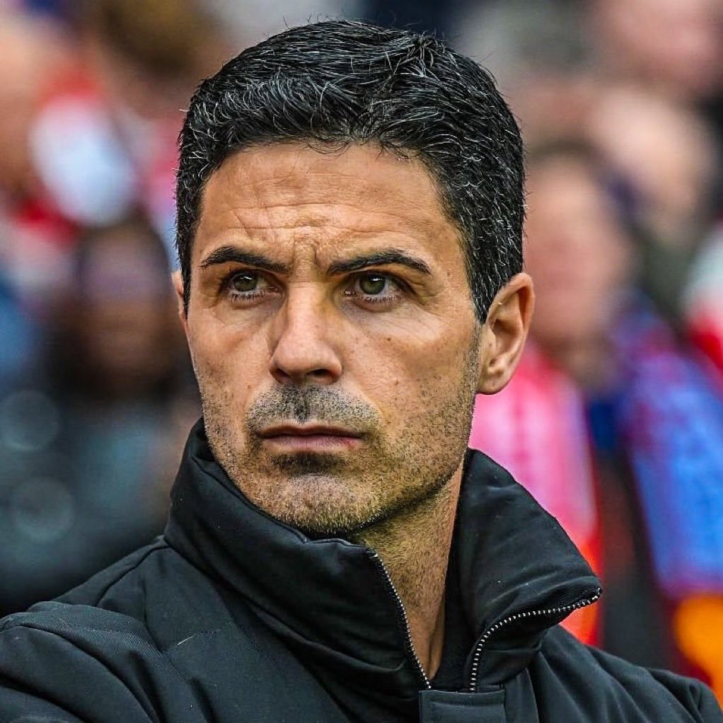 GunnersSocial's tweet image. #contd His second was a clinic on physical dominance, bundling home another Rice delivery from close range. . A drought ended with a brace, all within three minutes, wrapping up a four-goal blitz that spanned just 13 minutes.