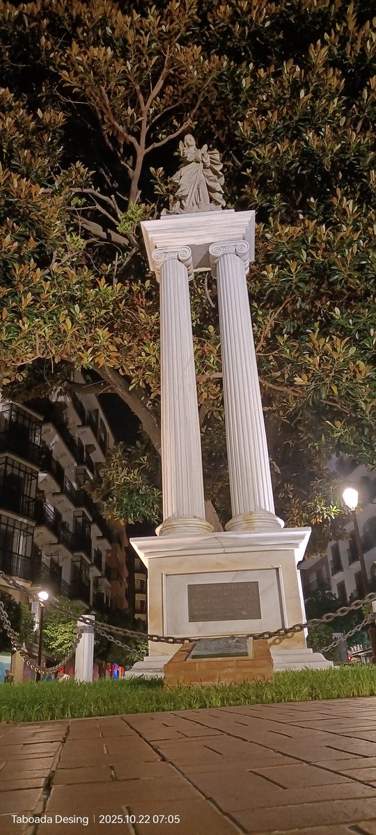 TaboadaEligio's tweet image. 🌅 Buenos días 🌅
Empieza el miercoles, y quizá sea buen momento para recordarte algo:
No necesitas competir con nadie.

Quien camina con alma propia no imita… inspira. ✨

📍Monumento a la Inmaculada Concepción #Huelva
Feliz miércoles 🙏🏻💙