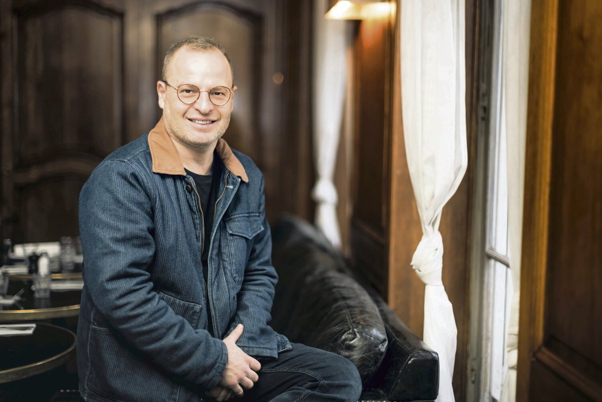 « La dette est le lieu d’un conflit de classes : l’État emprunte aux riches plutôt que de les taxer » : les explications du sociologue Benjamin Lemoine

➡️ l.humanite.fr/hbc