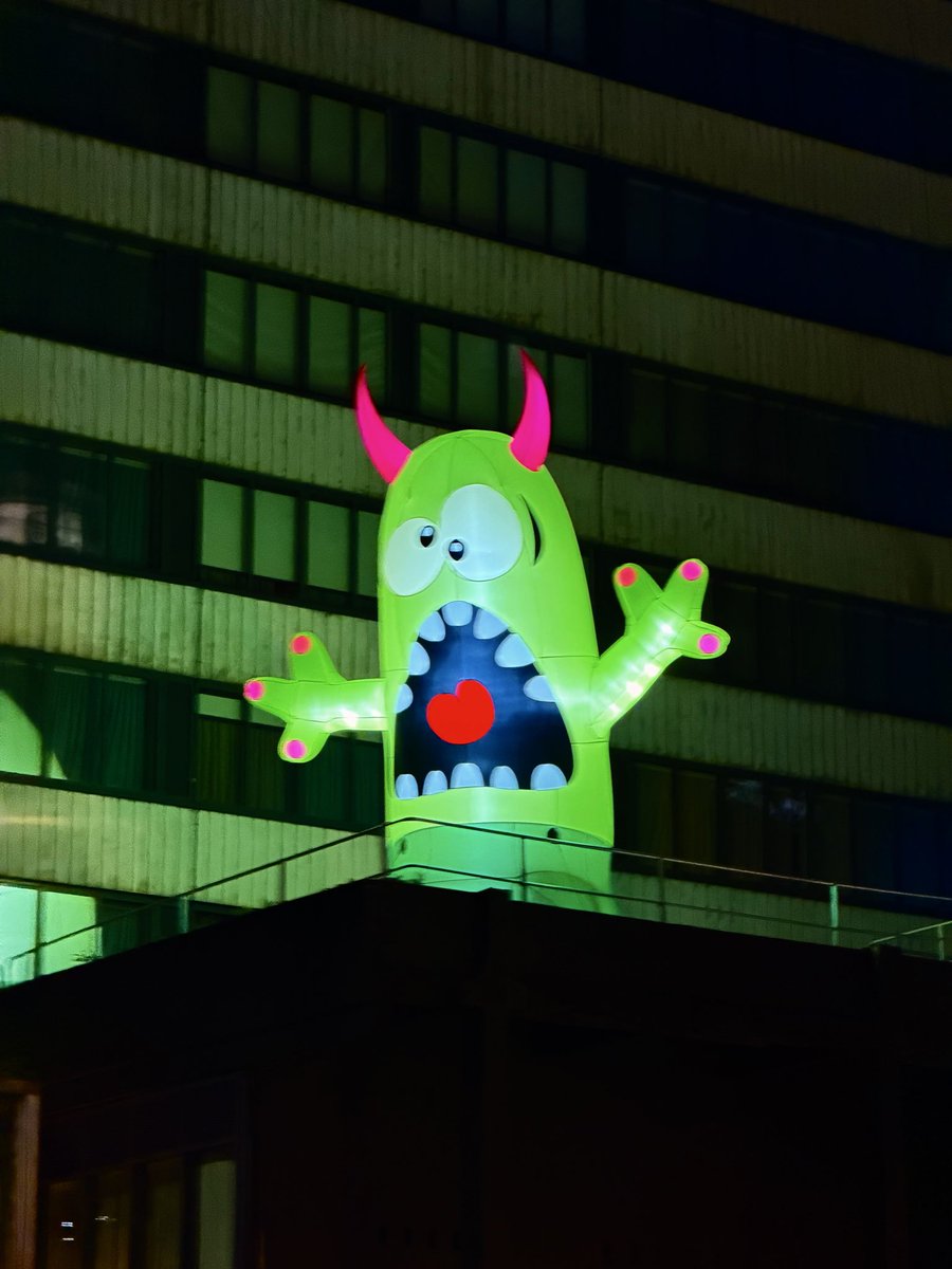 Dan "The Middleman" Franklin tweet media