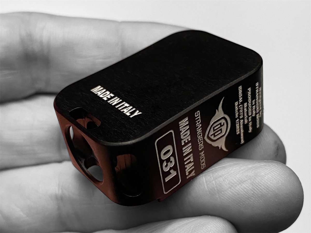 StrangersMods's tweet photo. Boro SM TANK Classic
by STRANGERS MODS
100% MADE IN ITALY
MADE OF METAL
⚠️AVAILABLE NOW ⚠️
information in PM
https://t.co/eyIx7S9qjU
https://t.co/5g6NEHVMpe
#vaper #vape #vapers #vapes #mods #esig
#svapo #vapelove #vapeinitaly #subohm #vapinglife #vapefam #vaping https://t.co/AJ2y837k5r