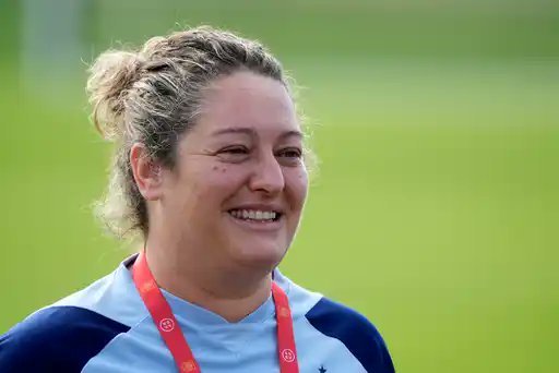 ℹ️ La <a href="/SEFutbolFem/">Selección Española Femenina de Fútbol</a> sub-17 que entrena Mila Martínez peleará por su segundo triunfo en el #U17WWC que garantiza un puesto en los octavos de final

Mucha suerte 🤜🤛

🇪🇸 España 🆚 Corea del Sur 🇰🇷
⌚️ 15 H
🏟️ Academy Football Mohammed VI
📺 <a href="/teledeporte/">Teledeporte</a> 

#EntrenadoraRFEF