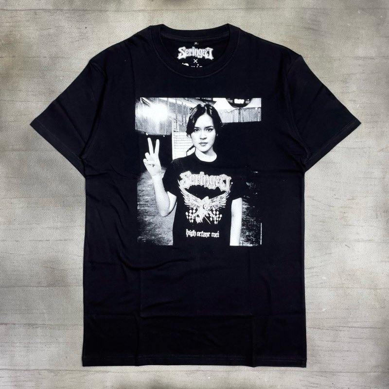 MusikMerch's tweet photo. Seringai x Raisa | Tshirt Black Original Merchandise

💵 Rp209.000. 
🔗 https://t.co/x8KTCcioly https://t.co/IYRogZBzeV