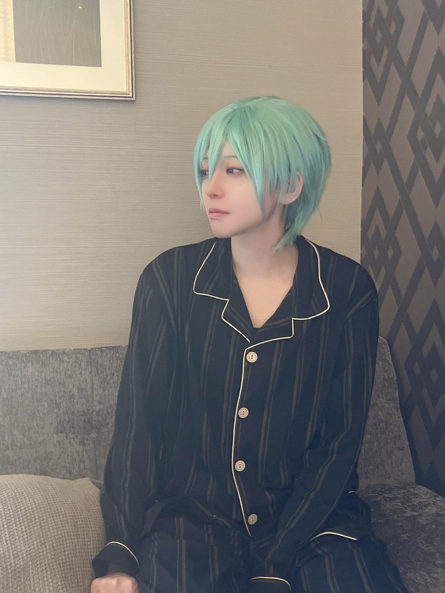 cos     
寝起き巽さん𓈒𓏸︎︎︎︎