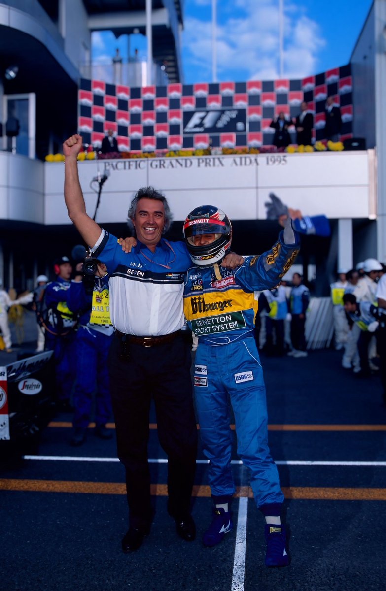 Today we celebrate 30 Years since the Second World Drivers' Title in F1.

Michael becomes the youngest double world champion of F1 history.

22/10/1995 Aida
30th Anniversary ⭐️⭐️
#KeepFightingMichael