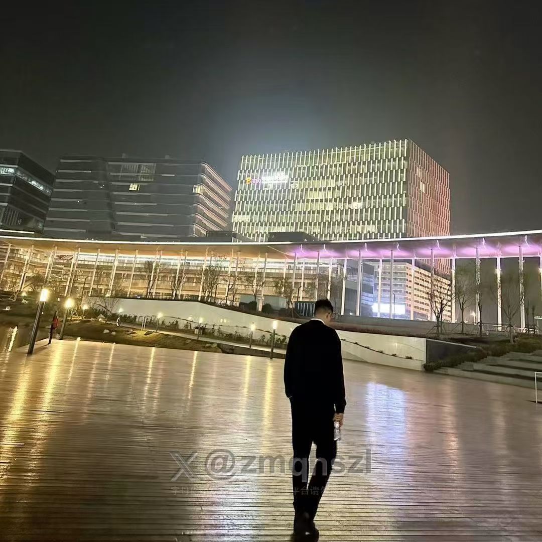 🔴【优质推荐】A5-251022-6
【河南/郑州】Male Dom/Sado
👉（体制内）个人介绍，要求和联系方式见下图，素质交友礼貌交流，请注意人身安全，避免财物损失，有意请自行联系

上推荐/了解更多同城信息/加各地微信群/圈内教程/请扫置顶二维码进入平台