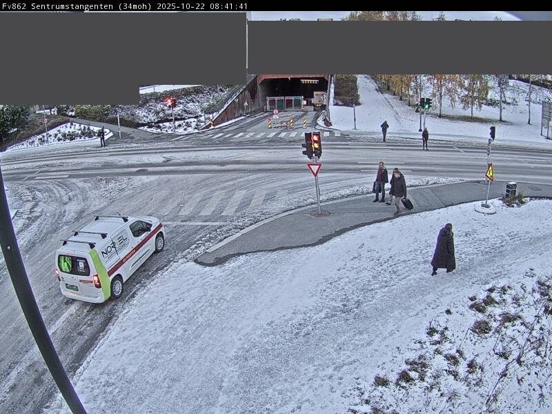 Kachelmannwettr's tweet image. ❄️ Im äußersten Norden Europas ist der Winter angekommen. 

Tromsø, #Norwegen, seit Montag mit selten frühem #Schnee, gestern 19, jetzt 15 cm.  

Schneehöhen aktuell kachelmannwetter.com/de/messwerte/n…, zum Ablesen in die Länder. /FA

(Bildquelle: vegvesen.no)