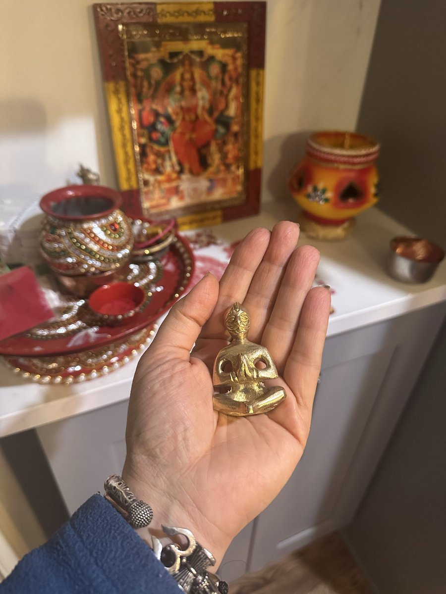 Vishwakarma puja 

Honoring the divine architect