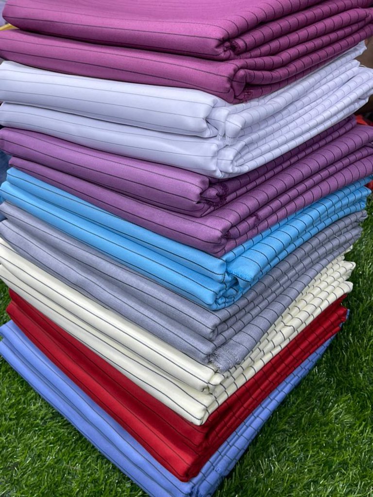 ADESEWA ONILEKE/EMPIRE (@callmesewa) on Twitter photo Good morning from your Senator material vendor π
Price:4500 per yard
4yards=18,000
Location l:IBADAN Good morning from your Senator material vendor π
Price:4500 per yard
4yards=18,000
Location l:IBADAN