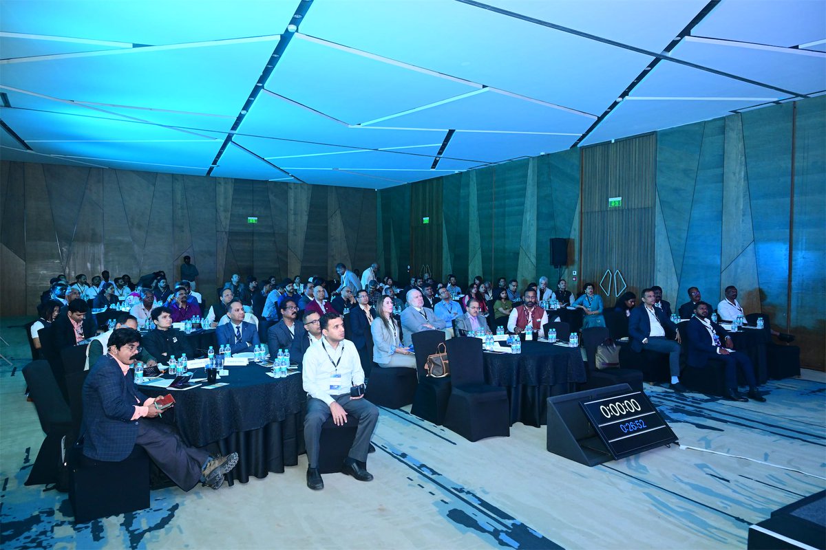 EBG_India's tweet photo. @EBGIndia partnered with Logos Management Club for the Global Leadership Summit in Mumbai, bringing together leaders &amp; entrepreneurs to explore excellence, legacy, &amp; purposeful leadership.

A day of ideas, collaboration &amp; inspiration for growth, innovation &amp; impact.

#EBGIndia https://t.co/X4YSL1t925