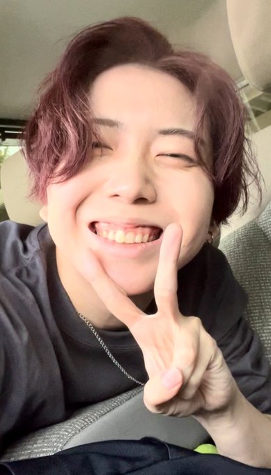 久しぶりに髪染めたホイ! 