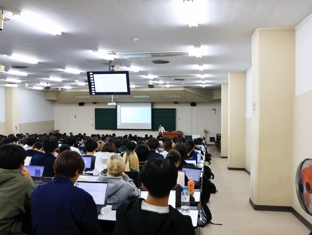 横浜国立大学の「アントレプレナーシップ論」にて講義してきました！現役の横国生としては“初”だそう。「toC」「学生起業」「女性起業家」がキーワードでした。結論「ハードワーク」「20代の間に歯食いしばって複利が効く努力をしろ」「失敗しても許されるエコシステムに飛び込め」とか、脳筋さながら