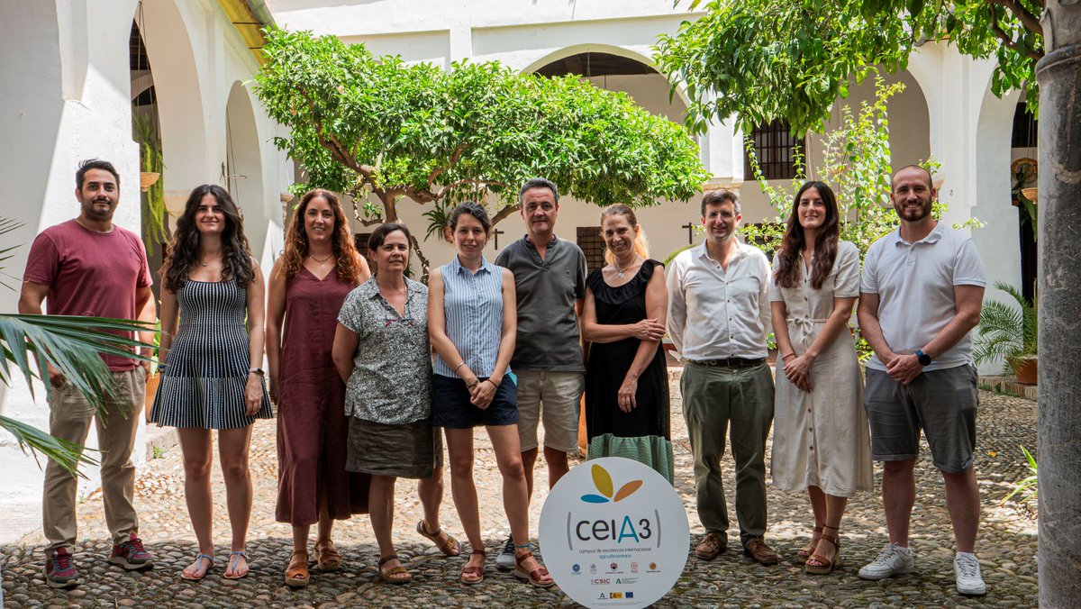 cei_A3's tweet image. 🙌Celebramos que el ceiA3 ha renovado la acreditación medioambiental del nivel 2 del #Programa #Trébol de la Universidad de Córdoba👏👏
@Univcordoba 

ceia3.es/es/noticias/el…