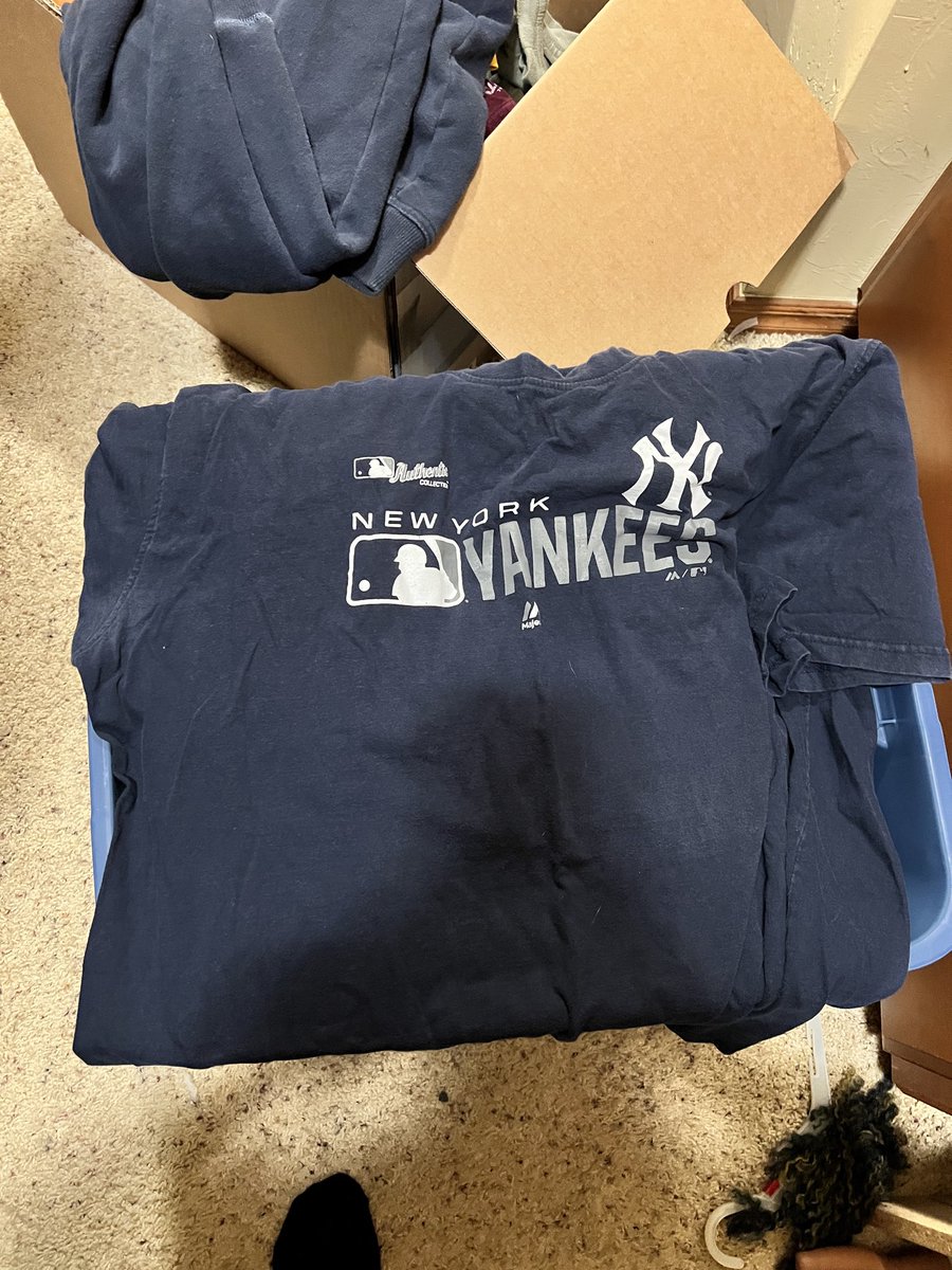 perkenchaps's tweet photo. #depop #mercari #YANKEES #mlb #vintage https://t.co/HcknJnNuqj