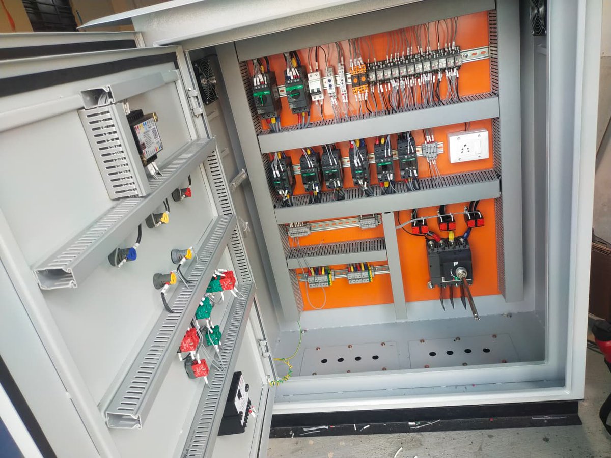 LPC_Automation's tweet image. 💡 30 kW Outdoor Star-Delta Panel | Fully Relay Logic ✅ Danfoss KP35 ✅ SELEC Timer ✅ Multispan UV/OV ✅ 24h Cyclic Pump Control ✅ 3LLMR Controller + Hooter Alarm ✅ Schneider &amp;amp; ABB Switchgear | IP-rated Outdoor
 #IndustrialAutomation #ControlPanel #PumpControl