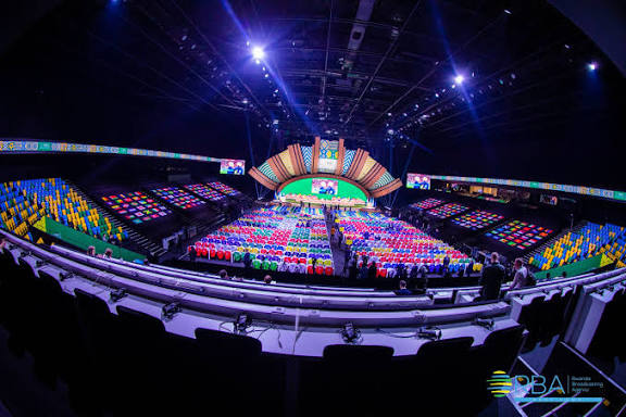 ZhanghaLI's tweet image. DAVIDO IS SET TO PERFORM AT BK ARENA 🇷🇼 ON DECEMBER 5.
PART OF 5IVE ALIVE TOUR (10K).
The Most Beautiful Arena In Africa.