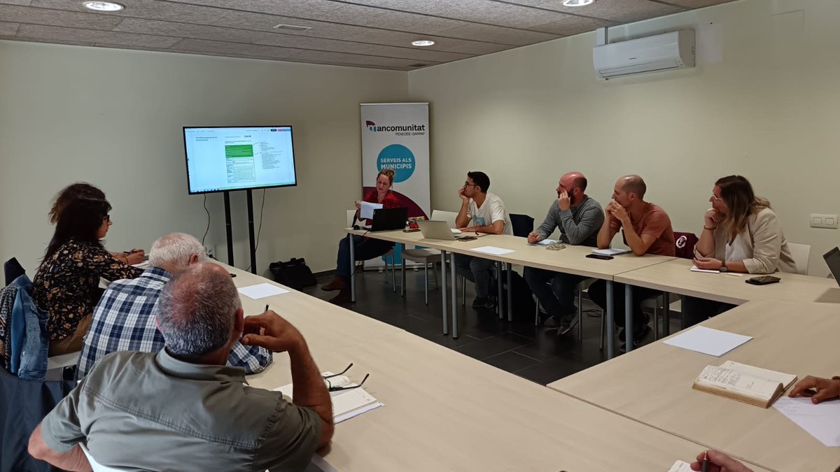 mancomunitatPG's tweet image. 🌱Reunió del Living Lab dels CETS Garraf, Olèrdola i Foix on participa el Servei de Bioeconomia Circular de la Mancomunitat Penedès-Garraf  #MancomunitatPG #Bioeconomiacircular #livinglab #CETS #Garraf #Foix #Olivella