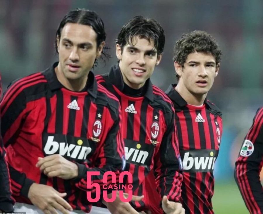 Hipsy_afya's tweet image. I see Ricardo Kaka and Alessandro Nesta.

Guess the third player