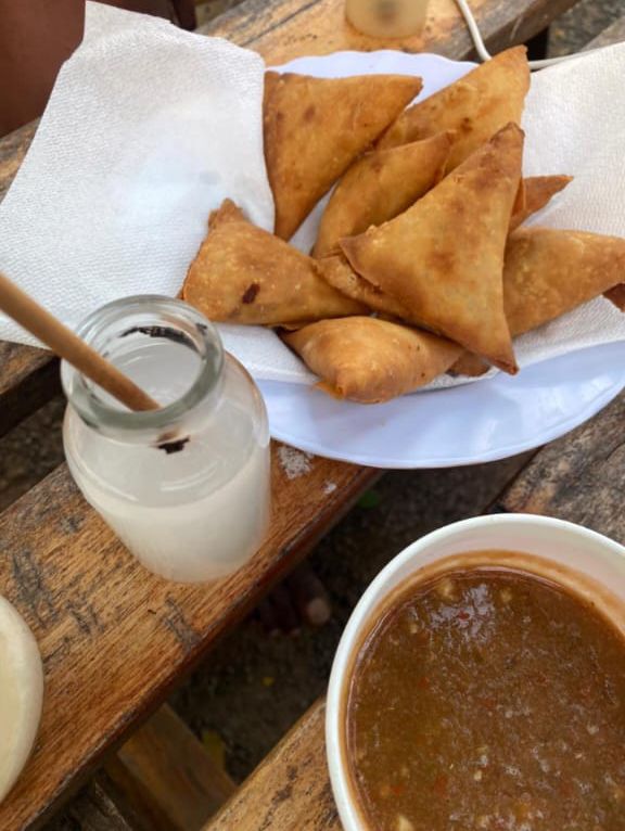 tilapiapointki1's tweet image. Munchies Snack coming your way,a product from Tilapia fish from Tilapia point kilifi, Under The Mango Tree it has always been our duty to be creative in the kitchen.
We noe offer fish samosa's with our own made coastal sauces,let you have a taste.
#ladhampyamjini.