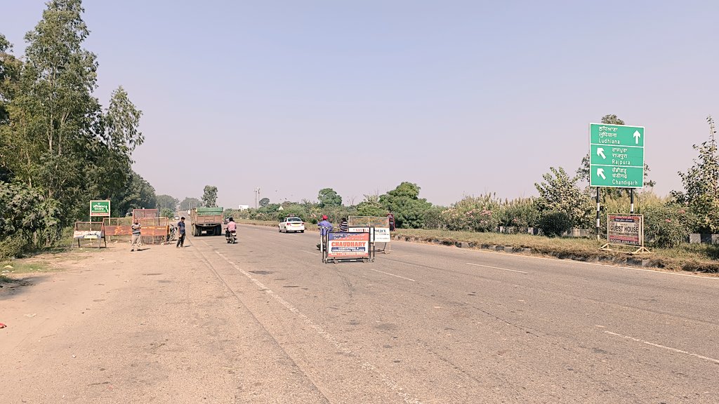 MohanAspy's tweet image. >driving on highway
>See cow bleeding, probably hit by a truck
>Call 1033. They ask to call state helpline as 1033 only for NH
>Place barriers
>Call 1065. Line doesn't work
>Google Goshala near me & ask for help
> Call 100
> Call. But no one shows up
>Poor folks step in to help