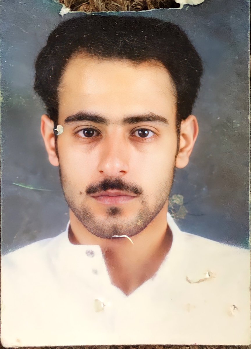 راحت  أيام  العمر  و أجمل  حياه
وابتدى الشكوى على جسمٍ  عليل

ربي   اجعلني    مقيم(ن)   للصلاه
واجعل  ختام   العمل   بقيام  ليل