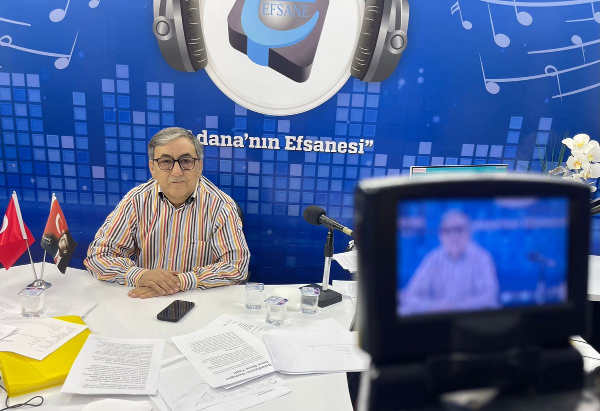 RİFAT SÖYLEMEZ İLE GÜNDEM BAŞLIYOR PROGRAMI CANLI İZLEMEK İÇİN LİNKİ TIKLAYIN.
youtube.com/watch?v=8zmWQ_…

<a href="/rifat_soylemez/">Rifat Söylemez</a>  <a href="/AhmetDuranCag/">Ahmet Duran Çağ 🇹🇷</a> <a href="/01_radyo/">EFSANE RADYO</a>