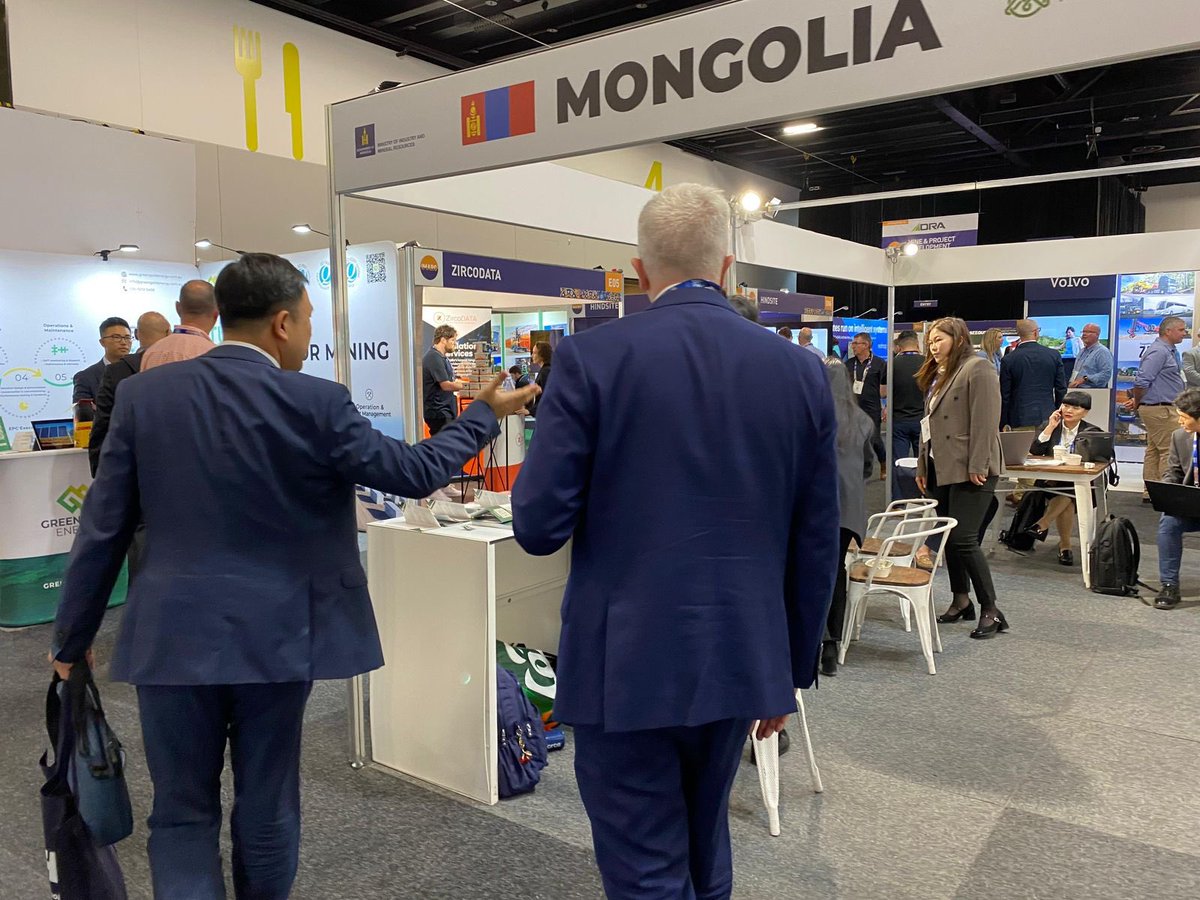 AusAmbMongolia's tweet image. A pleasure to open Mongolia Day at #IMARC and honoured visit the Mongolia booth together with Australia’s Assistant Minister for Resources, Senator the Hon @AnthonyChisholm. Wonderful to see the strong and growing 🇦🇺-🇲🇳 partnerships in the mining and resources sector.