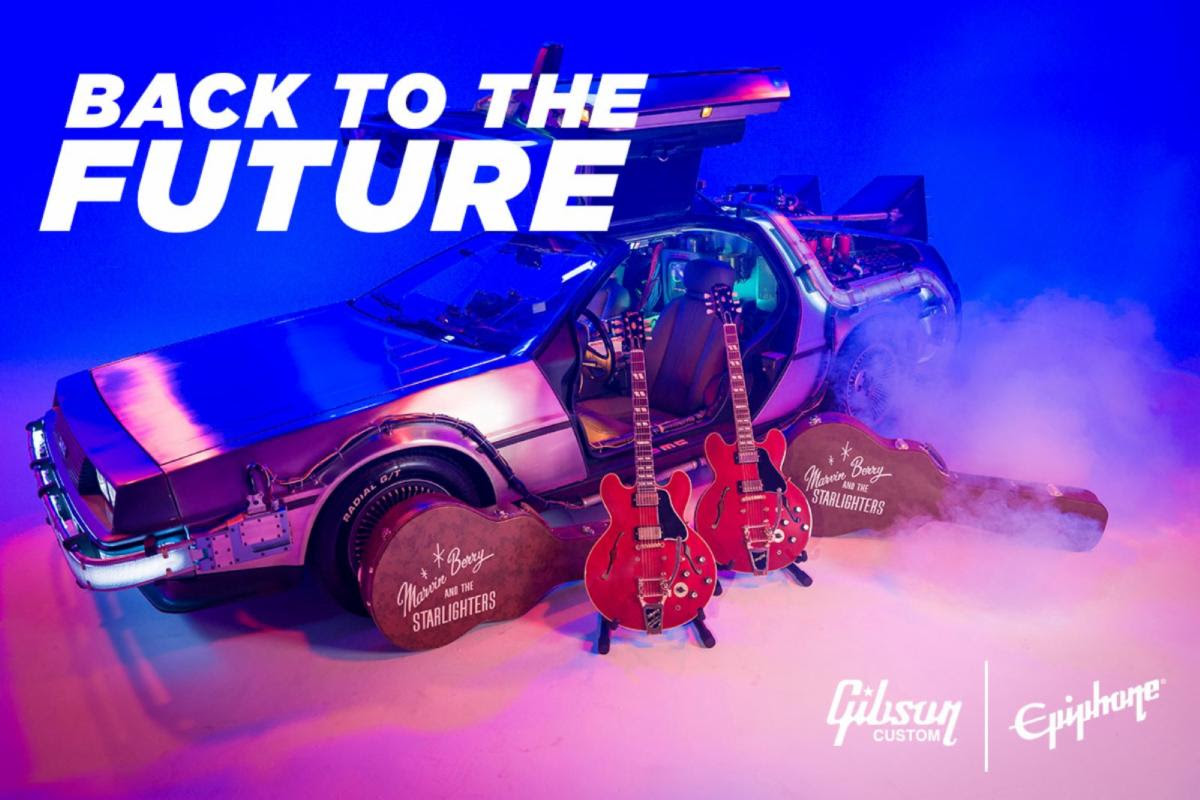 Gibson celebra los 40 años de Volver al Futuro con una colección exclusiva de guitarras ES-345
rock-stock.mx/2025/10/22/gib… #BackToTheFuture <a href="/MichaelJFoxOrg/">michaeljfox.org</a> <a href="/gibsonguitar/">Gibson</a> #RockStockBar