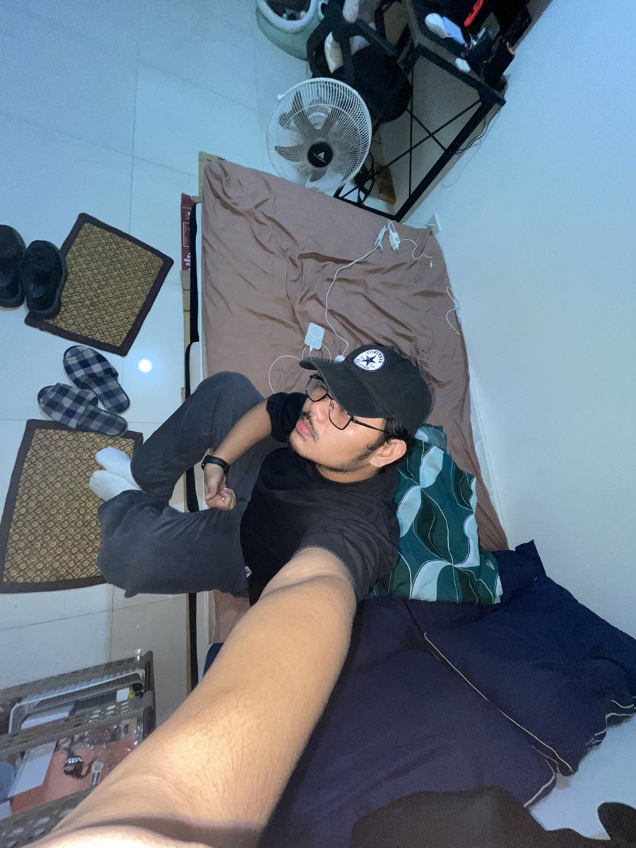 BegMuck's tweet image. 🖤🖤🖤