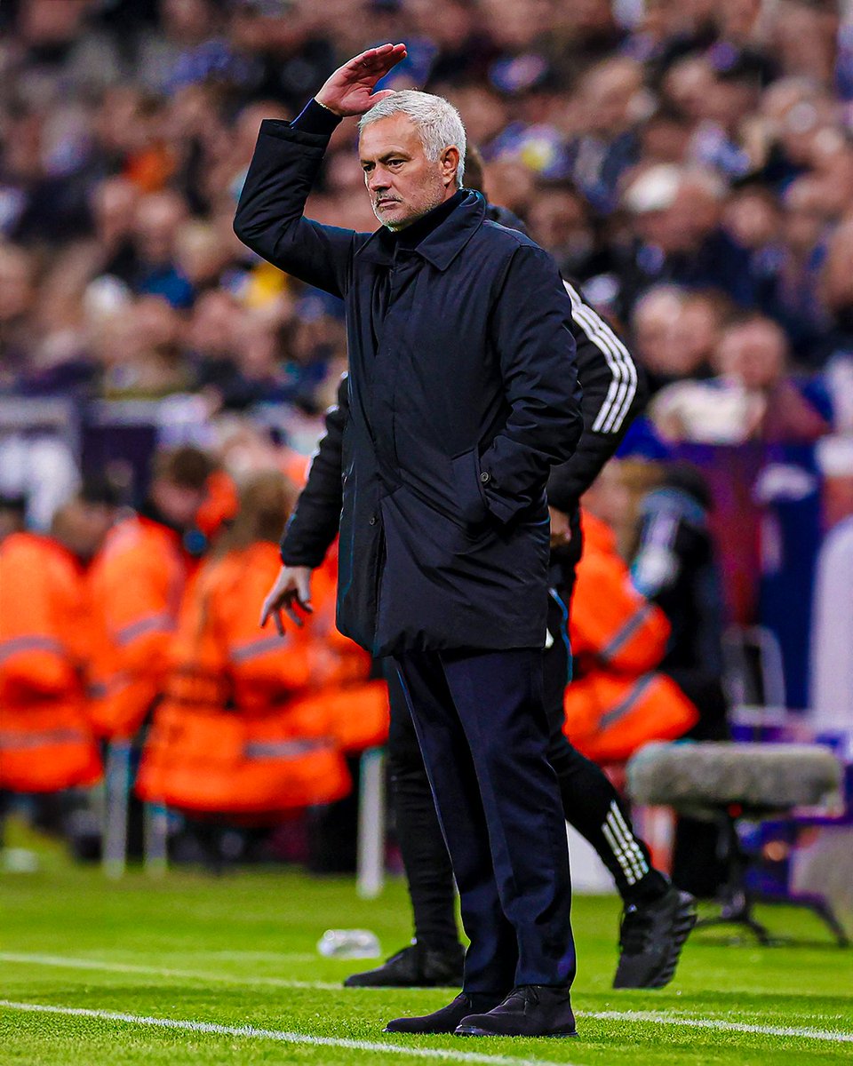 livescore's tweet photo. Last night wasn't the return to England Mourinho would've wanted 😅 https://t.co/1oEbbFlmuZ