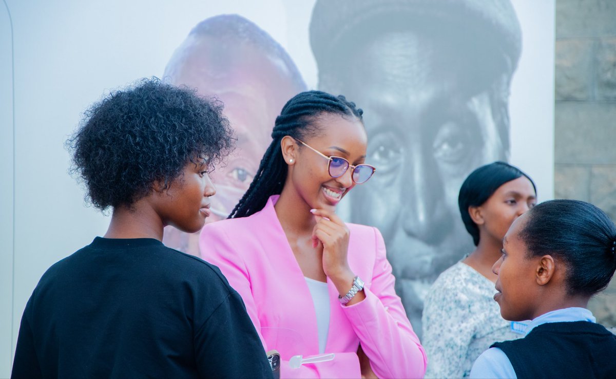 PSDI_UG's tweet photo. “Empowering evidence-based planning, people centered development & inclusive governance”, The Parish Population Profiling(PPP project). @HannahKarema Miss Uganda 2023/24 seconded the idea @UNFPAUganda @IUSSP @RHUganda @PSIUganda @MoICT_Ug @J_Musinguzi123 @JohnMushomi #PPPproject https://t.co/eLI3tQDEgq