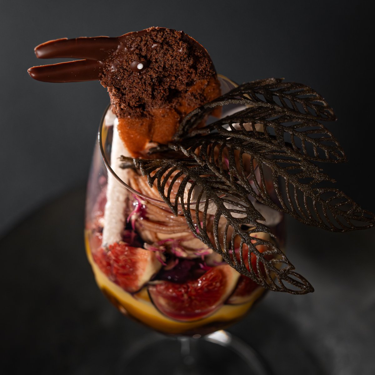 ぼくのトリミングがへたすぎて見切れて魅力が伝えきれていなかった！リベンジ投稿です！かわいいでしょ🥹✨

※ちなみにカラスではなくキウイだと思っていてシェフから怒られました