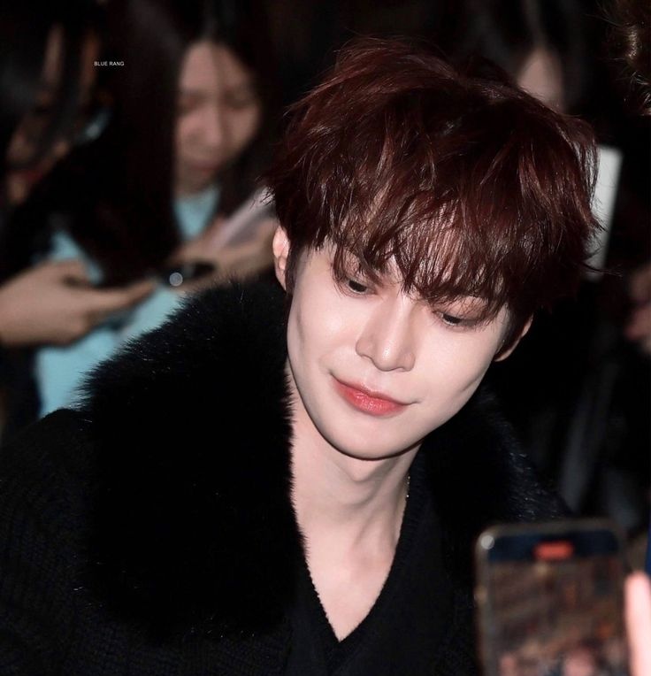 amy ♡ jaehyun (@jaedoswift) on Twitter photo the husband                            his pretty wife the husband                            his pretty wife