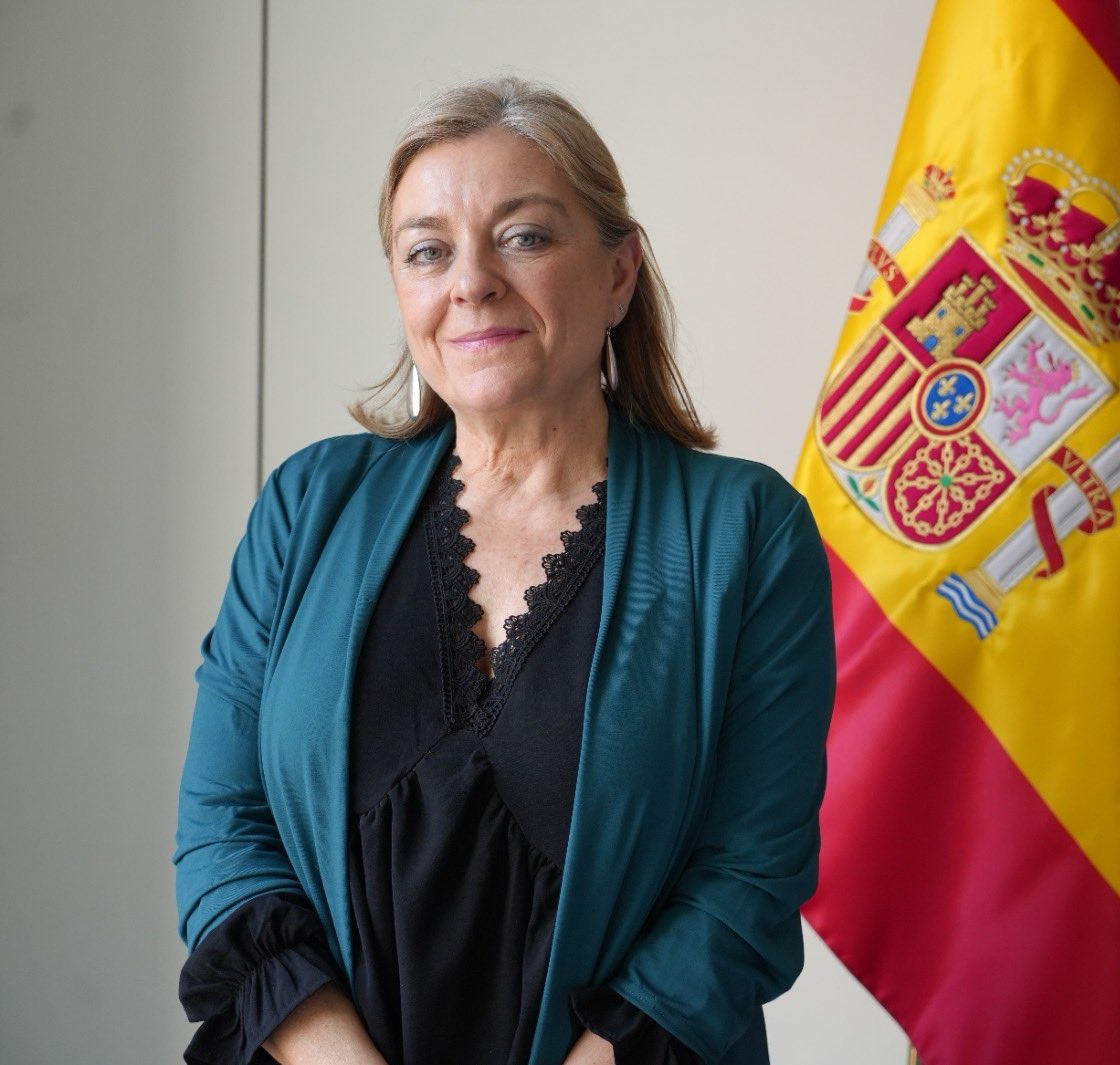 sae_fsc_ccoo's tweet image. Felicitamos a Consuelo Sánchez Naranjo, nueva Secretaría de Estado de la Función Pública @mintradigital.
¡Mucho éxito! Que el diálogo sea un pilar fundamental en su trabajo para la mejora de derechos y condiciones para el Personal de la Administración General del Estado