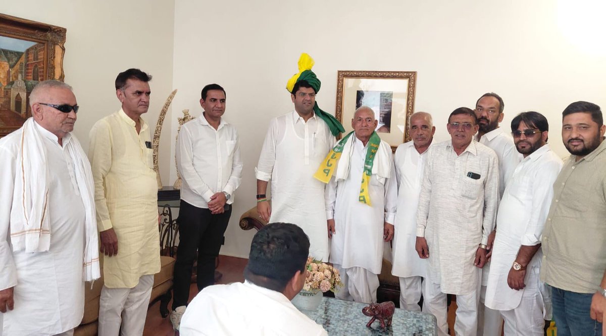 JJP Bhiwani official (@jjpbhiwanimahen) on Twitter photo рдкреВрд░реНрд╡ рдбрд┐рдкреНрдЯреА рд╕реАрдПрдо рд╢реНрд░реА <a href="/Dchautala/">Dushyant Chautala</a> рдХреА рдЙрдкрд╕реНрдерд┐рддрд┐ рдореЗрдВ рд╣рд▓рдХрд╛ рдЙрдХрд▓рд╛рдирд╛ рдХреЗ рдЧрд╛рдВрд╡ рдмрдзрд╛рд╡рдбрд╝ рдХреЗ рдЧрдЬреЗ рд╕рд┐рдВрд╣ рдиреЗ рдШрд░ рд╡рд╛рдкрд╕реА рдХрд░рддреЗ рд╣реБрдП рдЬреЗрдЬреЗрдкреА рдЬреНрд╡рд╛рдИрди рдХреАред рдкреВрд░реНрд╡ рдбрд┐рдкреНрдЯреА рд╕реАрдПрдо рд╢реНрд░реА <a href="/Dchautala/">Dushyant Chautala</a> рдХреА рдЙрдкрд╕реНрдерд┐рддрд┐ рдореЗрдВ рд╣рд▓рдХрд╛ рдЙрдХрд▓рд╛рдирд╛ рдХреЗ рдЧрд╛рдВрд╡ рдмрдзрд╛рд╡рдбрд╝ рдХреЗ рдЧрдЬреЗ рд╕рд┐рдВрд╣ рдиреЗ рдШрд░ рд╡рд╛рдкрд╕реА рдХрд░рддреЗ рд╣реБрдП рдЬреЗрдЬреЗрдкреА рдЬреНрд╡рд╛рдИрди рдХреАред