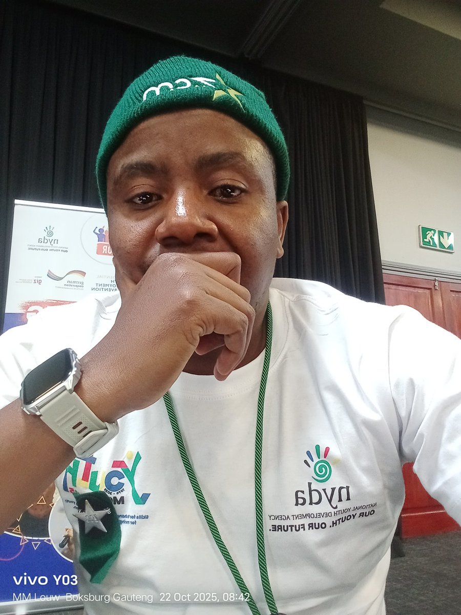 Ben10Diphiri's tweet photo. No, I strike a blow to my body and make it my slave so that after I have preached to others, I myself will not be disqualified for the prize.
1 Corinthians 9:27
#NYSIncubator2025
#YouthinService
#BuildingChange
#YouthLedNPOs
#MadlangaCommission https://t.co/VOzD7JeNLt