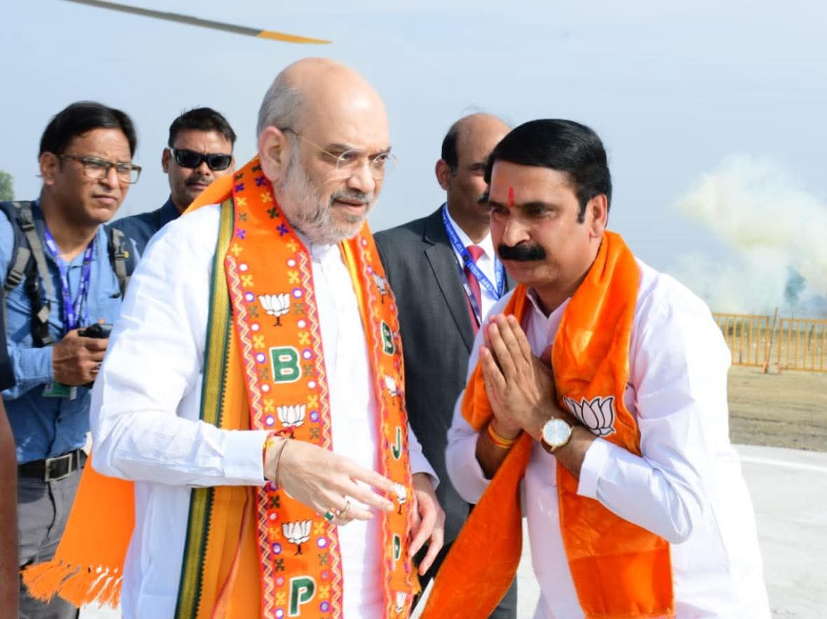 राष्ट्रनीति के कुशल शिल्पकार, संगठन के सशक्त स्तंभ और अदम्य राष्ट्रभक्त भारत सरकार के माननीय गृह एवं सहकारिता मंत्री, श्री <a href="/AmitShah/">Amit Shah</a> जी को जन्मदिवस की हार्दिक एवं शुभकामनाएं

राष्ट्र सुरक्षा, सुशासन के संकल्प को साकार करने में आपका दूरदर्शी नेतृत्व हम सभी के लिए प्रेरणास्रोत है