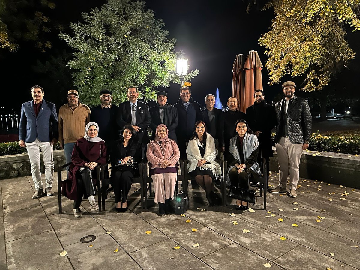 أقام سعادة السفير عبدالله عبداللطيف عبدالله، المندوب الدائم لمملكة البحرين لدى مكتب الأمم المتحدة في جنيف، مأدبة عشاء على شرف معالي السيد أحمد بن سلمان المسلم، رئيس مجلس النواب، وذلك بحضور وفد الشعبة البرلمانية المشارك في أعمال الجمعية العامة الـ150 للاتحاد البرلماني الدولي.