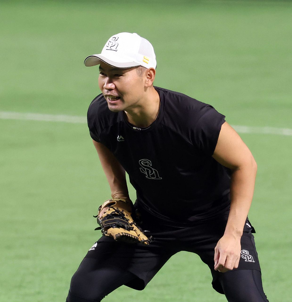 【選手支給】ソフトバンクホークス　ダブルユニバーサリーキャップ　アストゥディーヨ 選手支給】ソフトバンクホークスダブルユニバーサリーキャップ