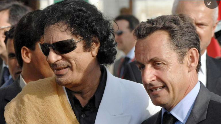 ShamsoGuuleed's tweet photo. #NicolasSarkozy, madaxweynihii hore ee #France, ayaa noqday madaxweynihii ugu horreeyay ee France oo xabsi gala,  kadib markii lagu xukumay 5 sano oo xadhig ah, isagoo lagu eedeeyay  inuu ololihiisa doorashada ku maalgeliyay lacag ka timid #MucamarAlQadaaf ee #Libya. https://t.co/PKfEkZblN6